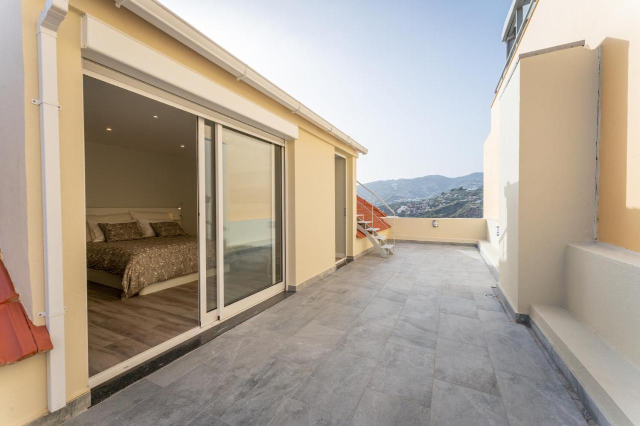 Penthouse Formosa Sunset And Beach Appartement Funchal  Buitenkant foto