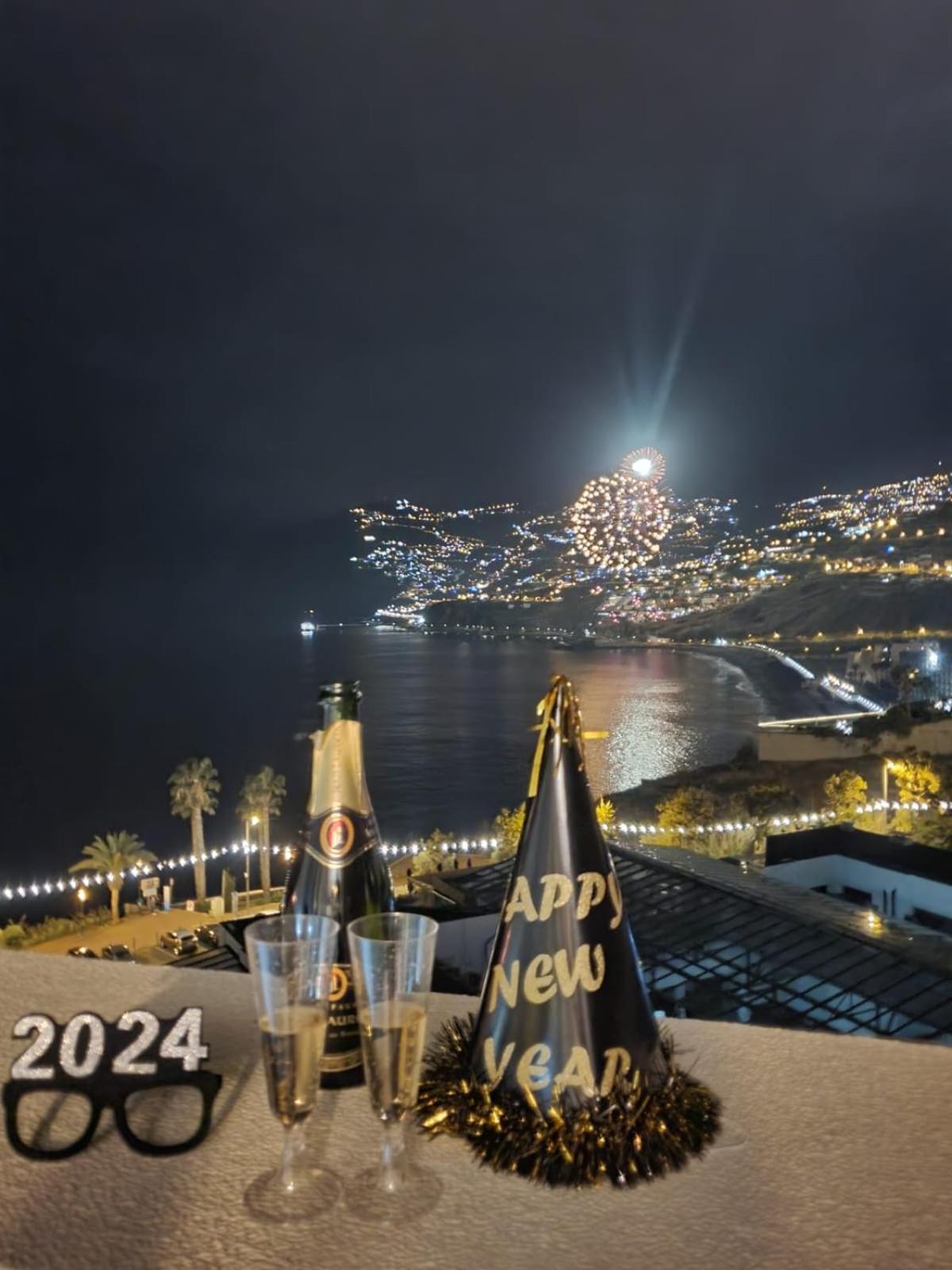 Penthouse Formosa Sunset And Beach Funchal  Buitenkant foto